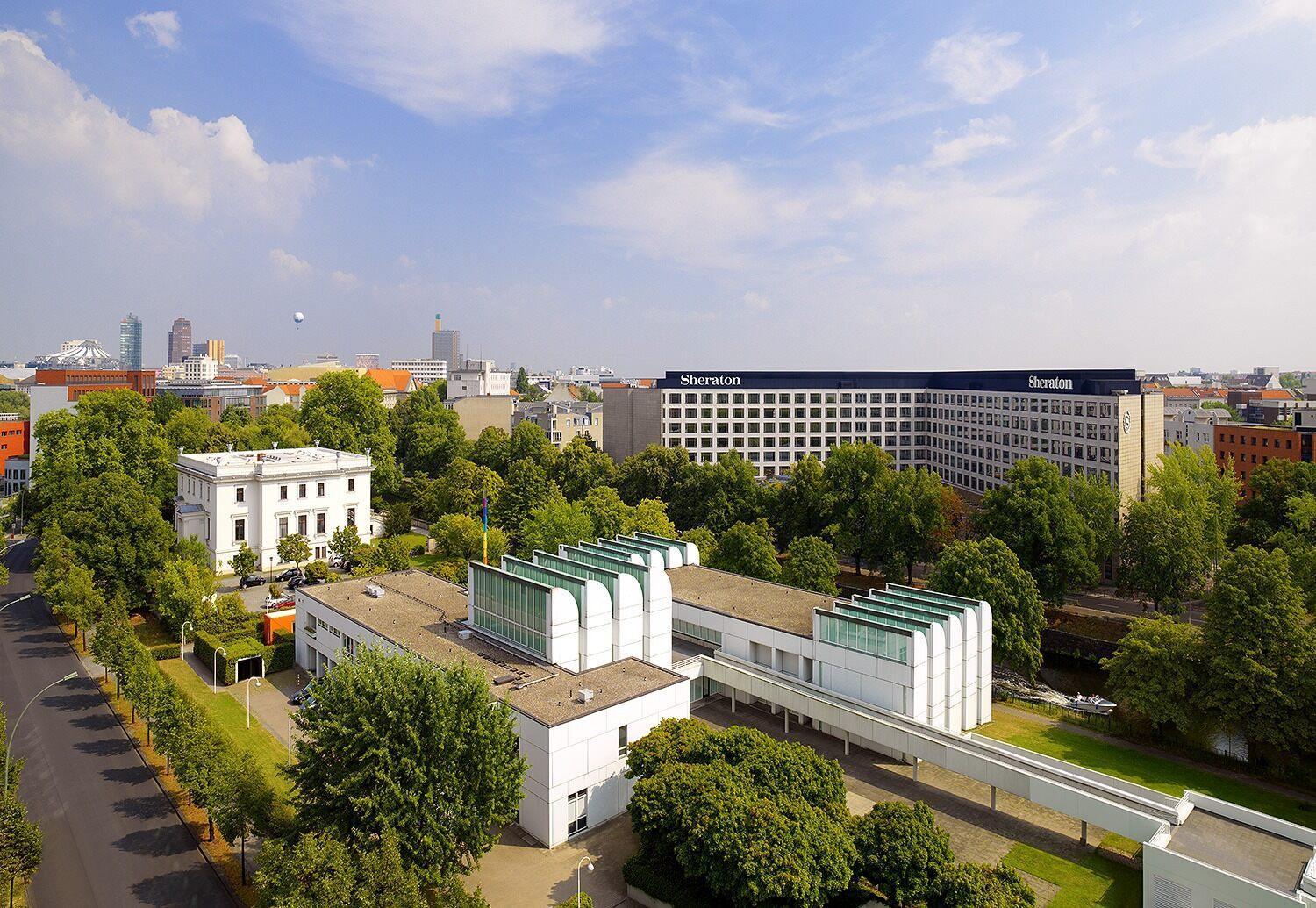 Sheraton Berlin Grand Hotel Esplanade — Zdjęcia 1